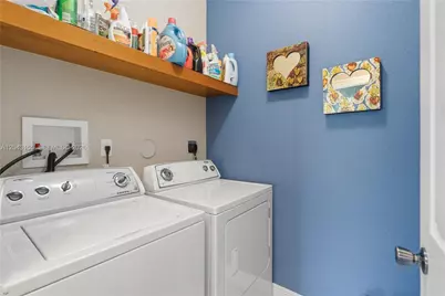 1016 NW 99th Psge #1016, Miami, FL 33172 - Photo 58