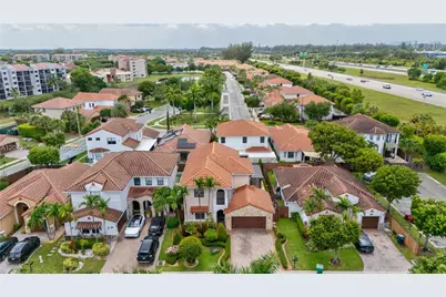 1016 NW 99th Psge #1016, Miami, FL 33172 - Photo 60
