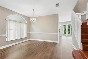 2162 NW 77th Terrace, Pembroke Pines, FL 33024 - Photo 10