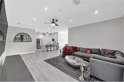 720 S Old Nob Hill Rd, Plantation, FL 33324 - Photo 6