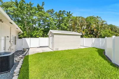 720 S Old Nob Hill Rd, Plantation, FL 33324 - Photo 32