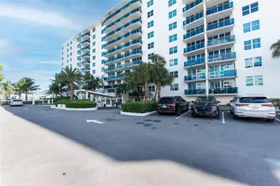 7501 E Treasure Dr #6A, North Bay Village, FL 33141 - Photo 20