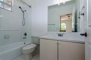 11497 NW 78th Terrace, Doral, FL 33178 - Photo 10