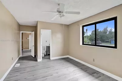 1400 NE 148th St, Miami, FL 33161 - Photo 20