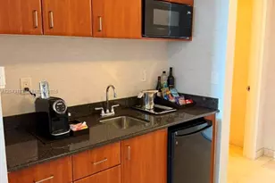 18001 Collins Ave, Sunny Isles Beach, FL 33160 - Photo 4