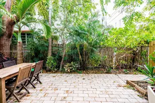 1127 S Meridian Ave, Miami Beach, FL 33139 - Photo 32
