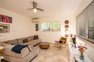 1127 S Meridian Ave, Miami Beach, FL 33139 - Photo 8