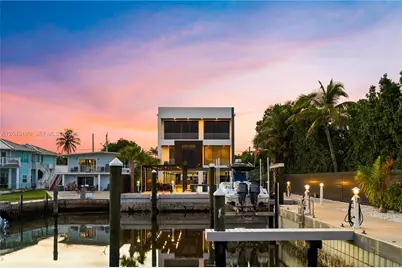 16 Seaside Ave, Key Largo, FL 33037 - Photo 2