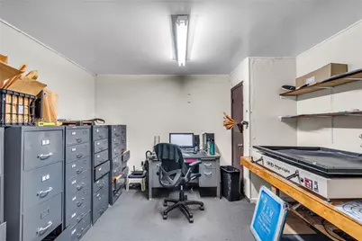 651 NW 106th Street, Miami, FL 33150 - Photo 20