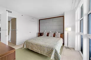50 Biscayne Blvd, Miami, FL 33132 - Photo 10
