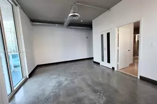 700 NE 25th St, Miami, FL 33137 - Photo 10