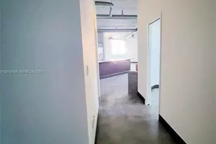 700 NE 25th St, Miami, FL 33137 - Photo 14