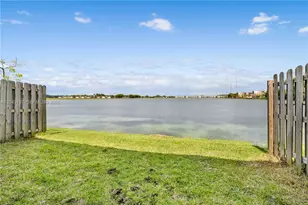 20610 NE 5th Pl, Miami, FL 33179 - Photo 24