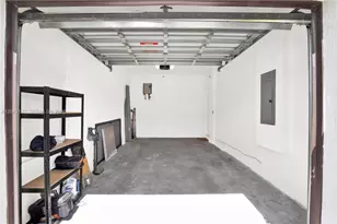 20610 NE 5th Pl, Miami, FL 33179 - Photo 22