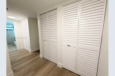 2625 Collins Ave #215, Miami Beach, FL 33140 - Photo 10