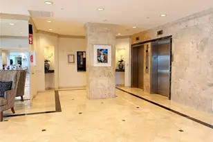 2625 Collins Ave, Miami Beach, FL 33140 - Photo 32