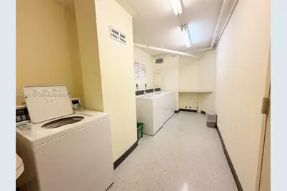 2625 Collins Ave #215, Miami Beach, FL 33140 - Photo 26
