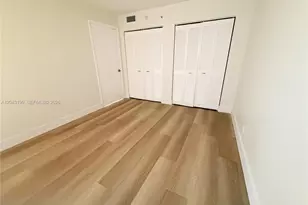 2625 Collins Ave, Miami Beach, FL 33140 - Photo 20