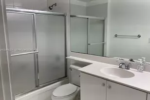 10720 NW 66th St, Doral, FL 33178 - Photo 20
