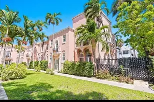760 Meridian Ave, Miami Beach, FL 33139 - Photo 2