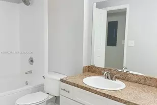 100 SW 117th Terrace, Pembroke Pines, FL 33025 - Photo 8