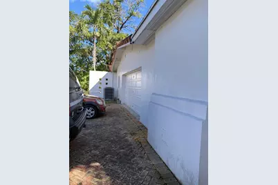 5600 SW 74th Ct, Miami, FL 33143 - Photo 1