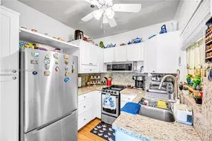 9281 W Bay Harbor Dr, Bay Harbor Islands, FL 33154 - Photo 20