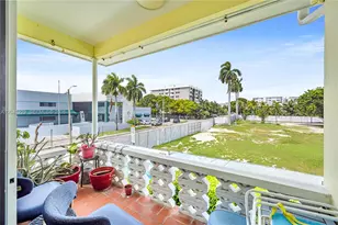9281 W Bay Harbor Dr, Bay Harbor Islands, FL 33154 - Photo 18