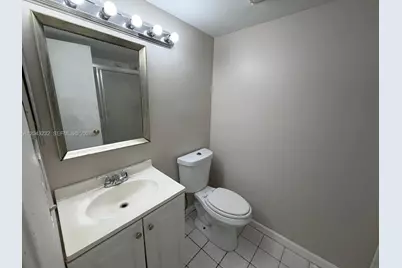 3400 Foxcroft Rd #215, Miramar, FL 33025 - Photo 22