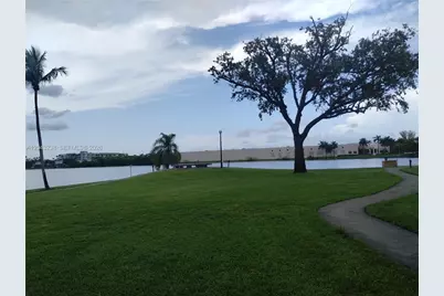 15509 N Miami Lakeway N #102, Miami Lakes, FL 33014 - Photo 4