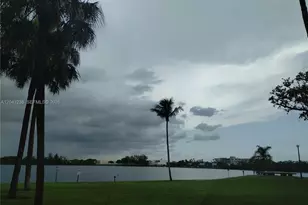 15509 N Miami Lakeway N, Miami Lakes, FL 33014 - Photo 6