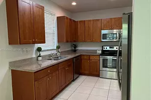 9762 NW 8th Terrace, Miami, FL 33172 - Photo 2