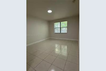 9762 NW 8th Ter, Miami, FL 33172 - Photo 18