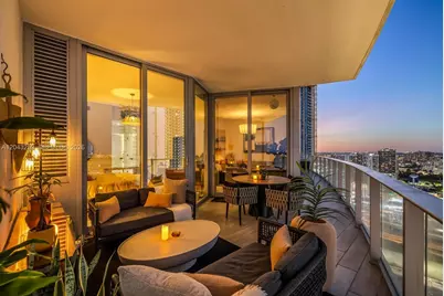 851 NE 1st Ave #3403, Miami, FL 33132 - Photo 2