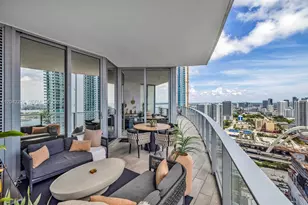 851 NE 1st Ave, Miami, FL 33132 - Photo 28
