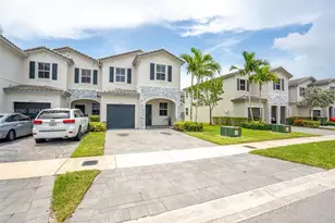 2670 SE 12th St, Homestead, FL 33035 - Photo 6