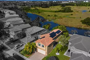 1941 SW 148th Way, Miramar, FL 33027 - Photo 2