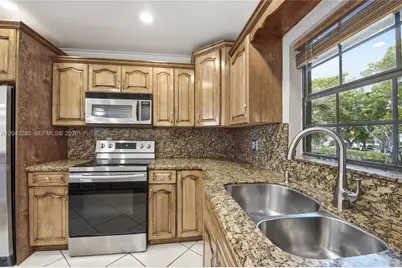 3361 NW 85th Ave #205, Coral Springs, FL 33065 - Photo 4