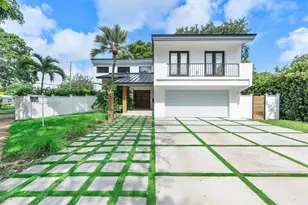 9200 NE 12th Ave, Miami Shores, FL 33138 - Photo 10
