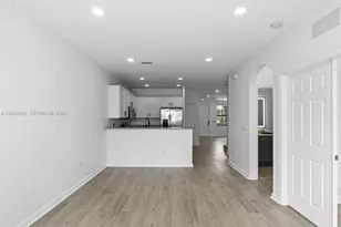 11628 NW 87th Ln, Doral, FL 33178 - Photo 24