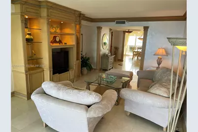 17555 Collins Ave #1906, Sunny Isles Beach, FL 33160 - Photo 6