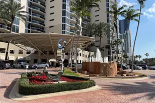17555 Collins Ave, Sunny Isles Beach, FL 33160 - Photo 2