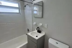 [Address not provided], Riviera Beach, FL 33404 - Photo 6