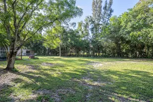 15160 Scotts Pl, Loxahatchee, FL 33470 - Photo 32