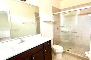 9271 W 33rd Ln, Hialeah, FL 33018 - Photo 12