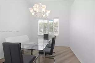 1102 Camellia Cir, Weston, FL 33326 - Photo 10
