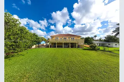 13370 SW 34th St, Miami, FL 33175 - Photo 2