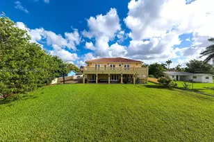 13370 SW 34th St, Miami, FL 33175 - Photo 2