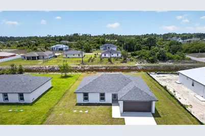 702 Carbon St, Lehigh Acres, FL 33974 - Photo 44