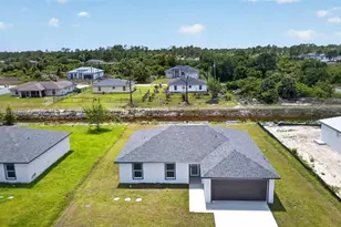 702 Carbon St, Lehigh Acres, FL 33974 - Photo 44